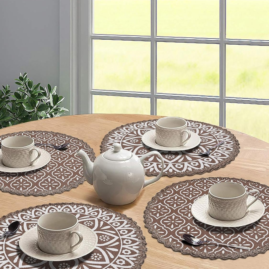 Round Brown & White Placemat